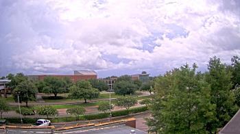 Weather camera view of Chalmette HS.