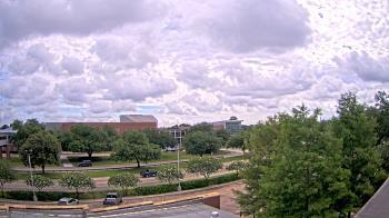 Weather camera view of Chalmette HS.