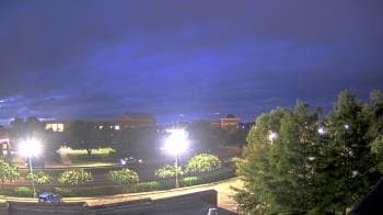 Weather camera view of Chalmette HS.