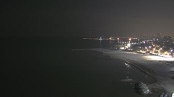 Weather camera view of Edgewater Beach.