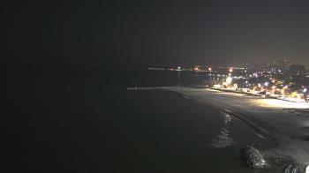 Weather camera view of Edgewater Beach.