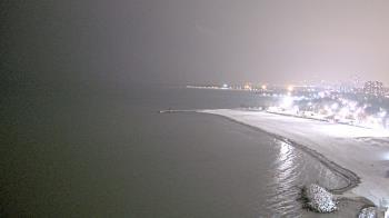 Weather camera view of Edgewater Beach.