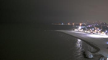 Weather camera view of Edgewater Beach.