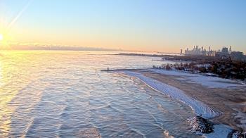 Weather camera view of Edgewater Beach.