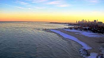 Weather camera view of Edgewater Beach.