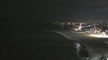 Weather camera view of Edgewater Beach.