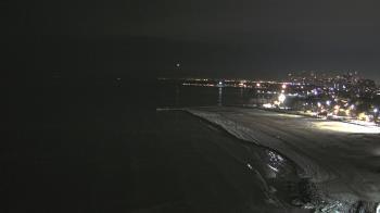 Weather camera view of Edgewater Beach.