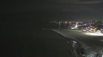 Weather camera view of Edgewater Beach.