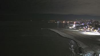 Weather camera view of Edgewater Beach.
