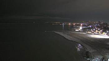 Weather camera view of Edgewater Beach.