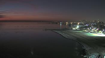 Weather camera view of Edgewater Beach.
