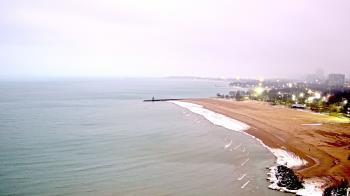 Weather camera view of Edgewater Beach.