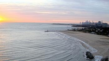 Weather camera view of Edgewater Beach.