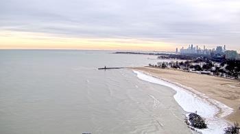 Weather camera view of Edgewater Beach.