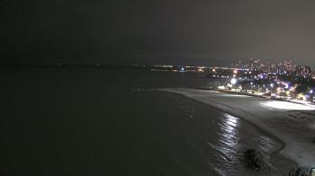 Weather camera view of Edgewater Beach.