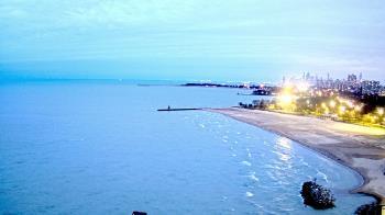 Weather camera view of Edgewater Beach.