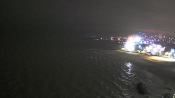 Weather camera view of Edgewater Beach.