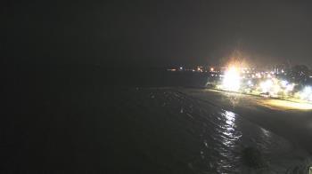 Weather camera view of Edgewater Beach.