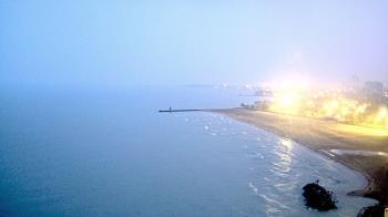 Weather camera view of Edgewater Beach.