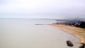 Weather camera view of Edgewater Beach.