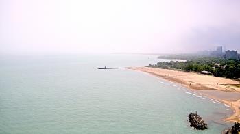 Weather camera view of Edgewater Beach.