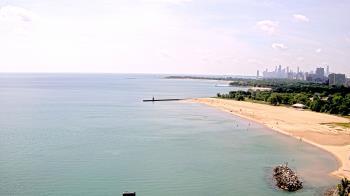 Weather camera view of Edgewater Beach.