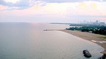 Weather camera view of Edgewater Beach.
