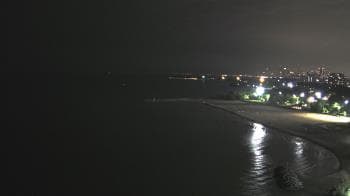 Weather camera view of Edgewater Beach.