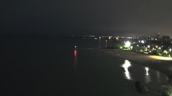 Weather camera view of Edgewater Beach.