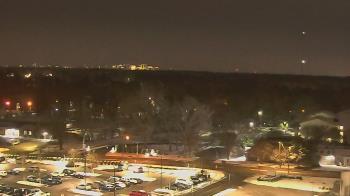 Weather camera view of Chippenham Hospital.