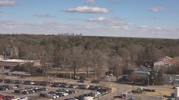 Weather camera view of Chippenham Hospital.