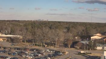 Weather camera view of Chippenham Hospital.