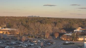 Weather camera view of Chippenham Hospital.