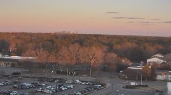 Weather camera view of Chippenham Hospital.