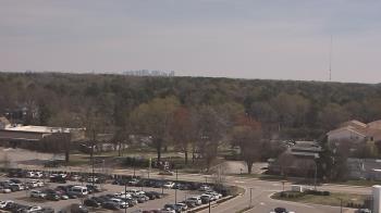Weather camera view of Chippenham Hospital.