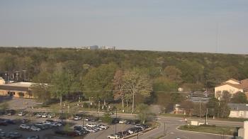 Weather camera view of Chippenham Hospital.
