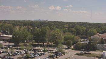 Weather camera view of Chippenham Hospital.