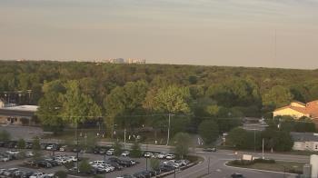 Weather camera view of Chippenham Hospital.