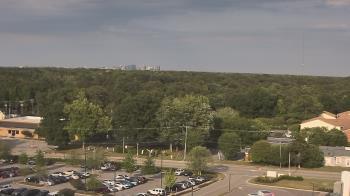 Weather camera view of Chippenham Hospital.