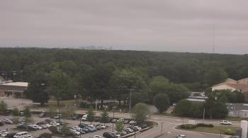 Weather camera view of Chippenham Hospital.