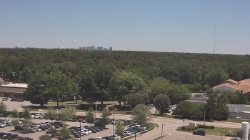 Weather camera view of Chippenham Hospital.