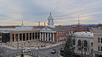 Weather camera view of Franklin County 11-30 Visitors Center.