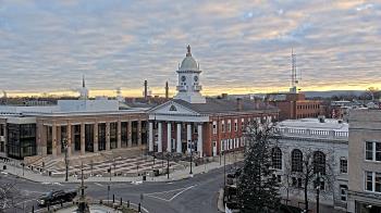 Weather camera view of Franklin County 11-30 Visitors Center.