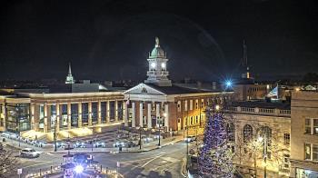 Weather camera view of Franklin County 11-30 Visitors Center.