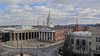 Weather camera view of Franklin County 11-30 Visitors Center.