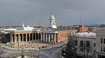 Weather camera view of Franklin County 11-30 Visitors Center.