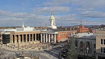Weather camera view of Franklin County 11-30 Visitors Center.