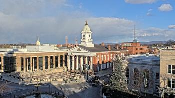 Weather camera view of Franklin County 11-30 Visitors Center.