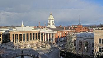 Weather camera view of Franklin County 11-30 Visitors Center.