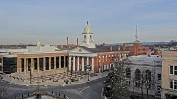 Weather camera view of Franklin County 11-30 Visitors Center.